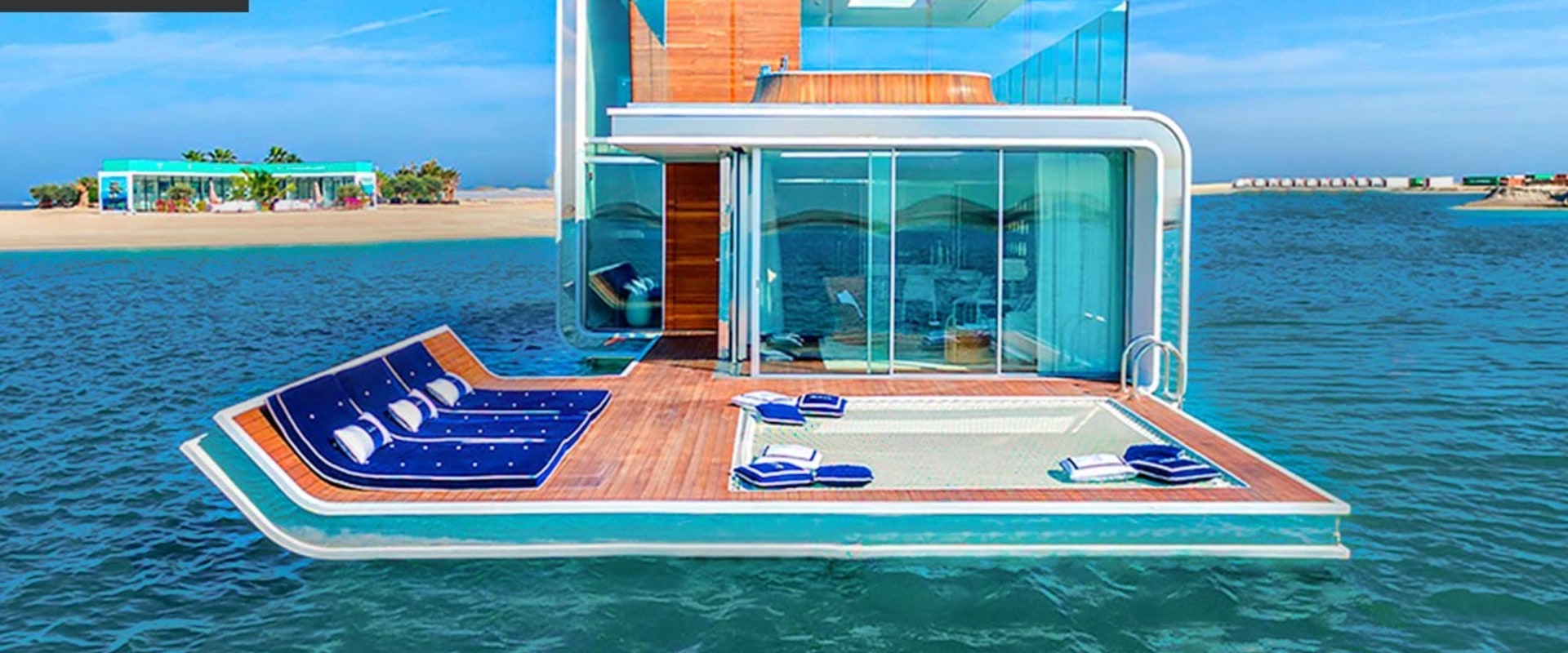 Discovering the World of Luxury Houseboats